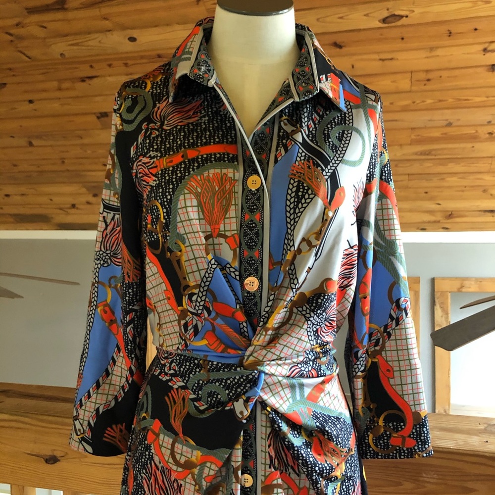 Classic colorful Gretchen Scott dress with collar